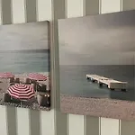 Charming On The Harbour