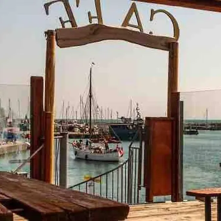 Holiday home Charming On The Harbour *