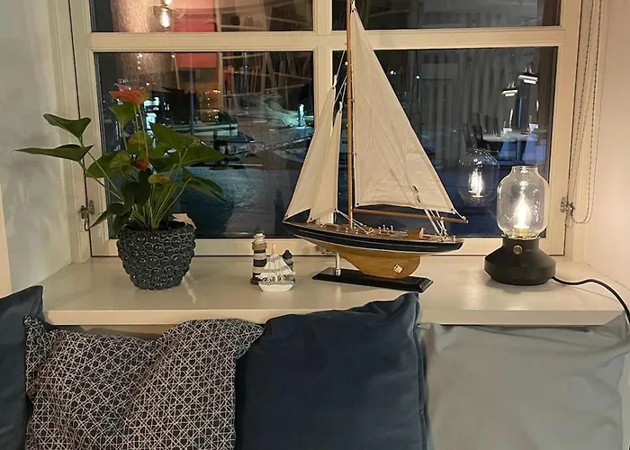 Charming On The Harbour Tatil Evi *